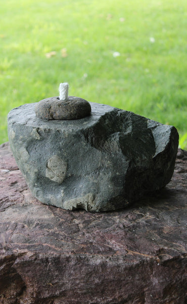 Stone Tiki Lamp T930