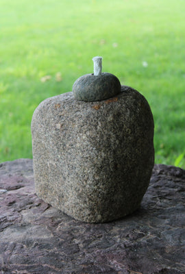Stone Tiki Lamp T932