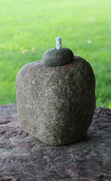 Stone Tiki Lamp T932