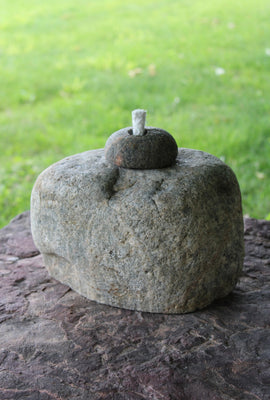 Stone Tiki Lamp T939