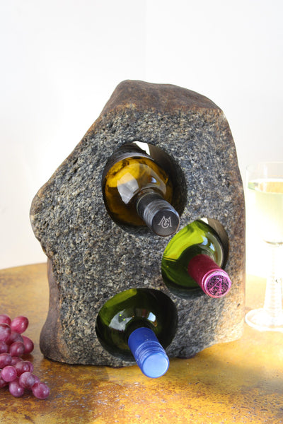 Bottoms Up Wine Bottle Holder – Sea Stones